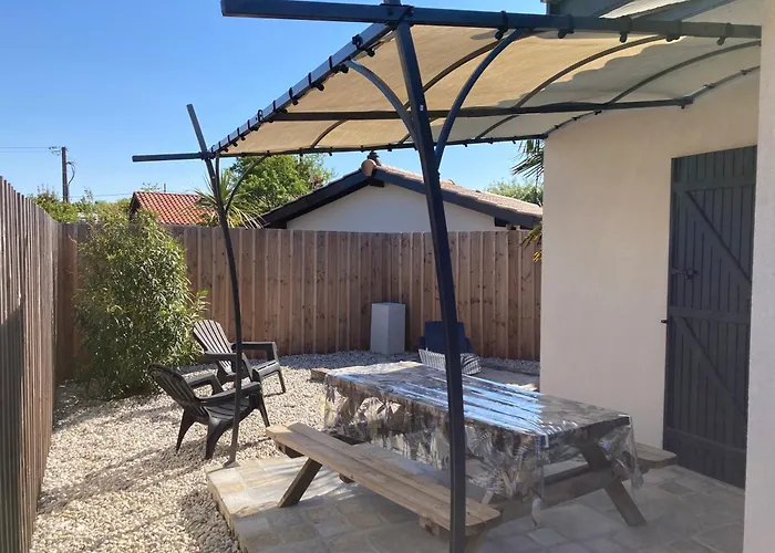 Charme & Confort- Les Cottages Du Bassin D\'Arcachon- Petit-Dejeuner Sur Demande - Nuitee, Court Sejour, Semaine